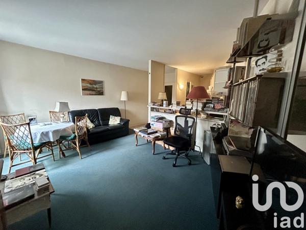 Appartement 2 pièces de 57 m² à Chantilly (60500)