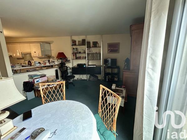 Appartement 2 pièces de 57 m² à Chantilly (60500)