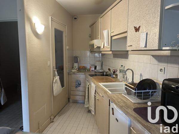 Appartement 2 pièces de 57 m² à Chantilly (60500)