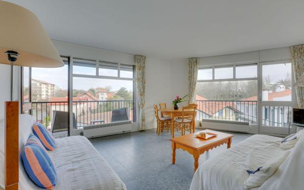 Appartement à vendre    2 pièces • 52,08 m2 Saint-Jean-de-Luz