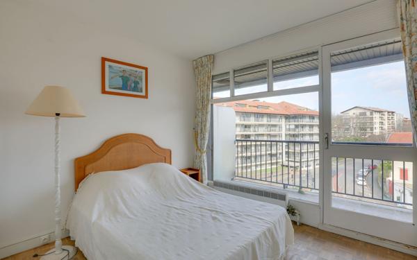 Appartement à vendre    2 pièces • 52,08 m2 Saint-Jean-de-Luz