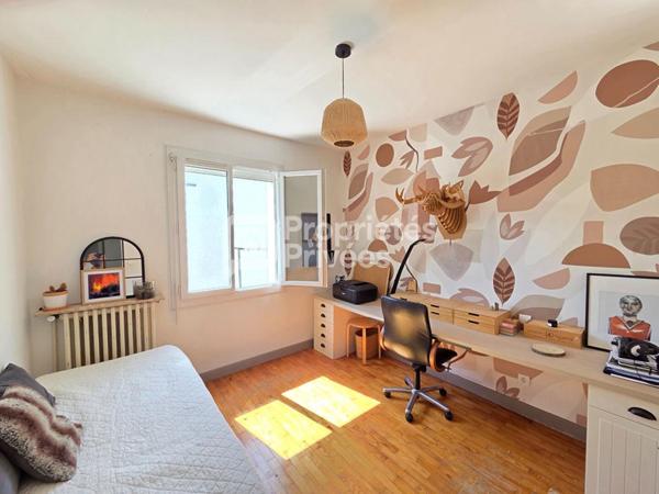 Maison Montélimar 7 pièces 171 m2