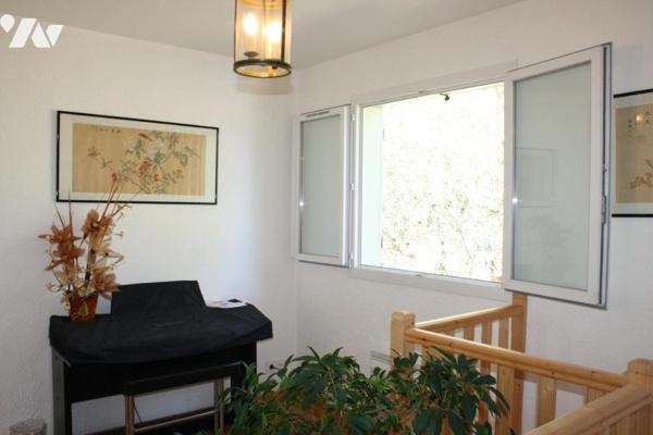 GRASSE/St-Antoine, Che. des Chèvrefeuilles. Propriété de 200m² avec piscine - Vente en NUE-PROPRIETE