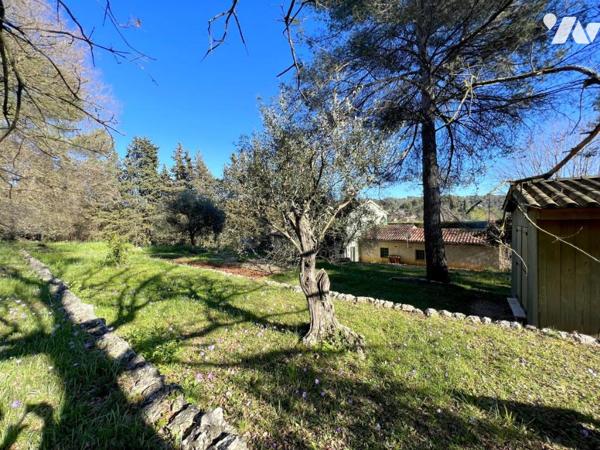 GRASSE/St-Antoine, Che. des Chèvrefeuilles. Propriété de 200m² avec piscine - Vente en NUE-PROPRIETE