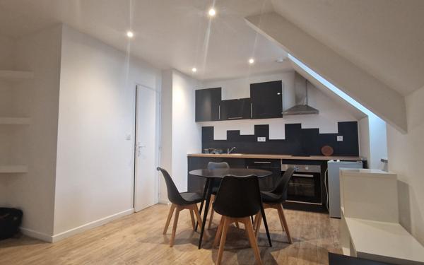 Appartement à louer    1 pièce • 20,67 m2 Guingamp