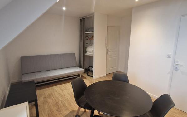 Appartement à louer    1 pièce • 20,67 m2 Guingamp