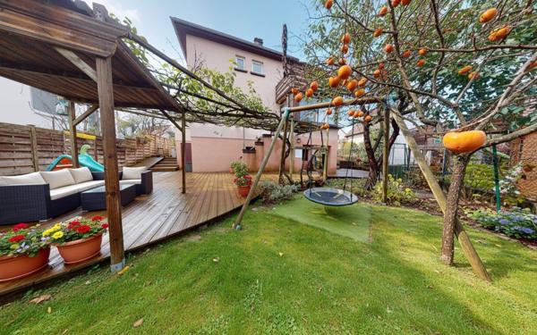 Maison à vendre    6 pièces • 111 m2 Bischheim