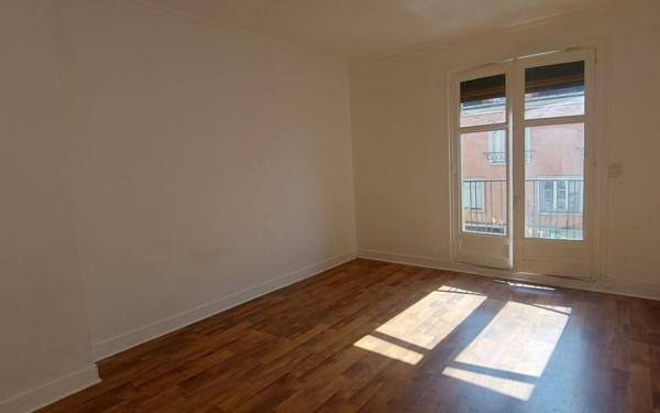 Appartement à louer    3 pièces • 49,03 m2 Château-Thierry