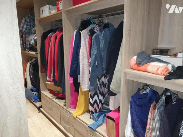 LA GUERCHE DE BGNE - Plein-Centre - Maison de ville avec cour et hangar