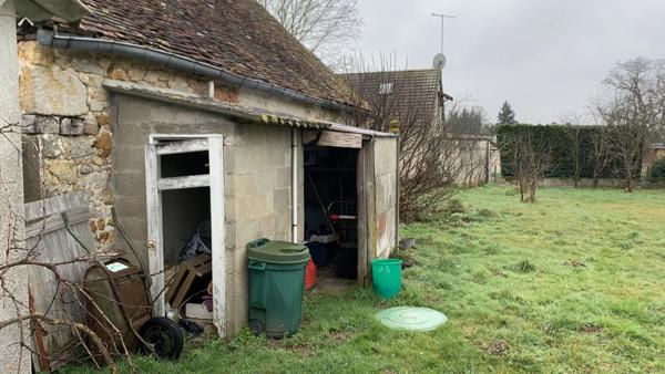 Belle Maison avec Dépendances dans un Hameau