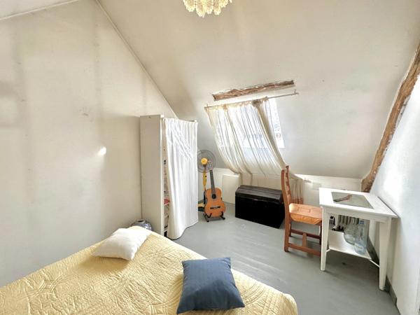 Belle Maison avec Dépendances dans un Hameau