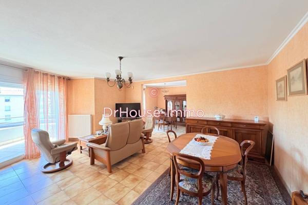Appartement à vendre 5 pièces de 97 m²