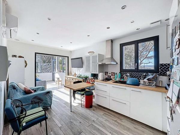 Vente Maison 5 pièces 143 m2 à Pourcieux