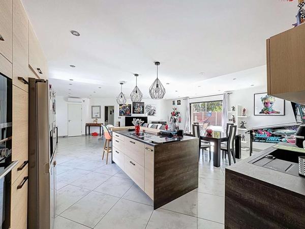 Vente Maison 5 pièces 143 m2 à Pourcieux