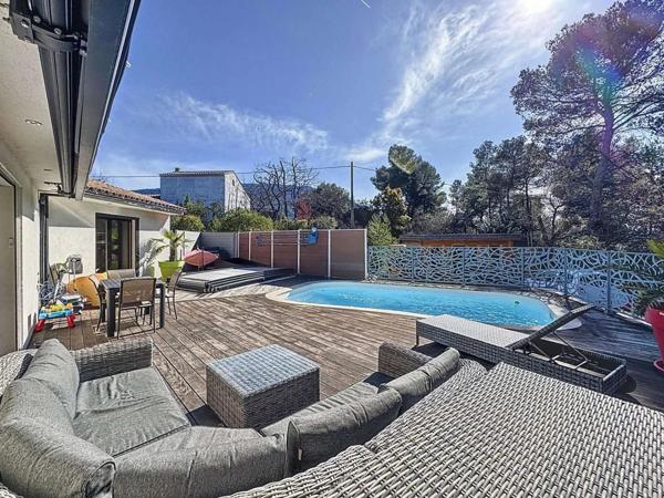 Vente Maison 5 pièces 143 m2 à Pourcieux