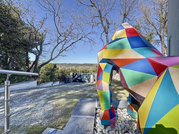 Vente Maison 5 pièces 143 m2 à Pourcieux