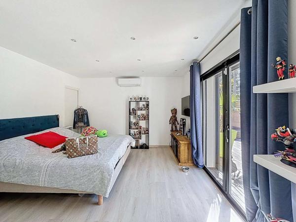 Vente Maison 5 pièces 143 m2 à Pourcieux