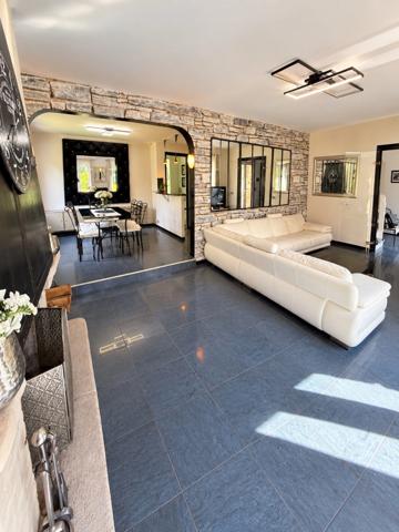 Propriete à vendre 7 pièces BERNAY