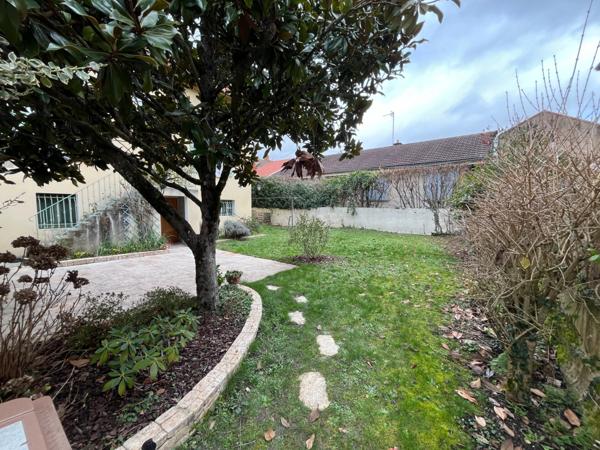 Maison à vendre 5 pièces CHALON SUR SAONE (71) avec jardin