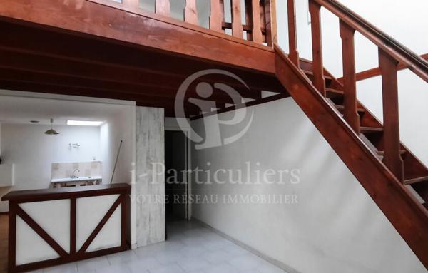 APPARTEMENT T2  AUXERRE CENTRE