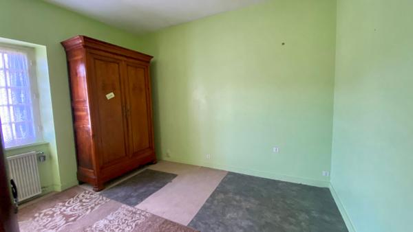 Maison en pierre à vendre à Bobital proche Dinan., 3 chambres, jardin et dépendances