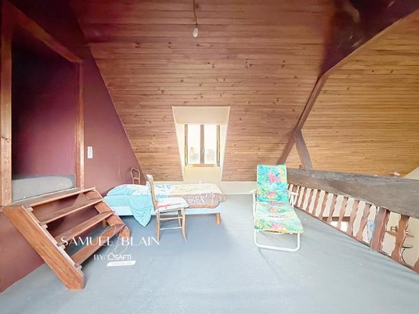 Maison pierre 140 M2, Dépendances stockage de 120 M2