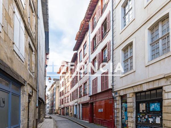 À vendre Studio 38.38 m² - Bayonne 64100