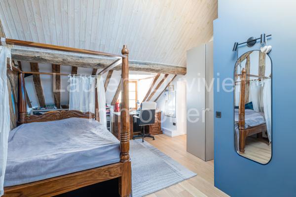 Marly-le-Roi (78160) Maison vigneronne du XVIIe rénovée – Centre historique de Marly-le-Roi – 156 m² – 4 suites – Cour plein sud