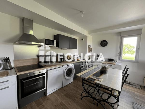 Location Appartement 3 pièces 64.1 m² - 69 RUE DE LA CHAMBRERIE Tours 37100