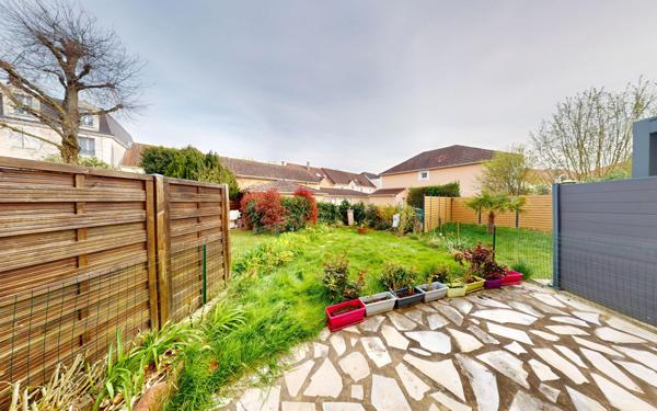 Maison à vendre    4 pièces • 75 m2 Bailly-Romainvilliers