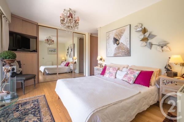 Appartement F3 à vendre  3 pièces - 100 m2 LE CANNET - 06