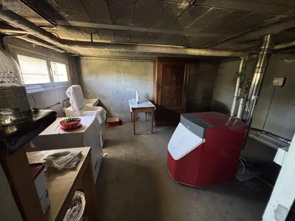 Maison à vendre à Bessé-sur-Braye dans la Sarthe (72310), ref : 101/1954