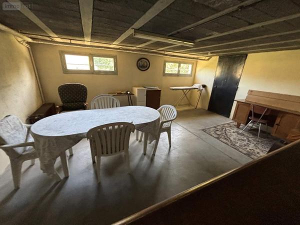 Maison à vendre à Bessé-sur-Braye dans la Sarthe (72310), ref : 101/1954