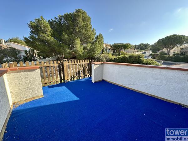 Appartement LEUCATE T2 avec terrasse garage et VUE