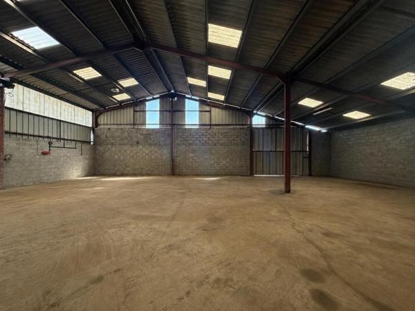 Immeuble à vendre 317 700 € Cars 1 400 m² DPE