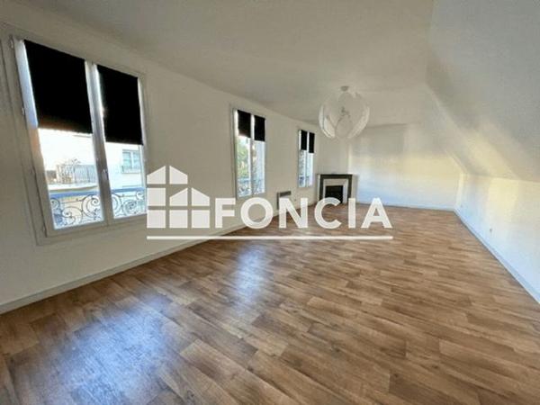 Location Appartement 2 pièces 66.02 m² - 52 RUE LAFAURIE MONTBADON Bordeaux 33000