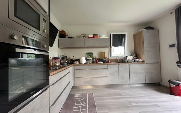 Maison à vendre    5 pièces • 145 m2 Échirolles