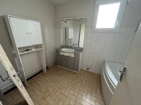 Maison à vendre |  Saint-Savin |  4 pièces | 75 m²