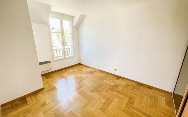 Maison à vendre    8 pièces • 136,75 m2 Antony