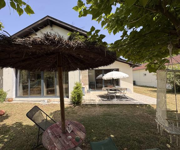 Maison familiale rénovée – 135 m² – 4 chambres – Terrain 547 m² – Bègles
