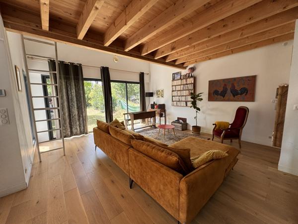 Maison familiale rénovée – 135 m² – 4 chambres – Terrain 547 m² – Bègles