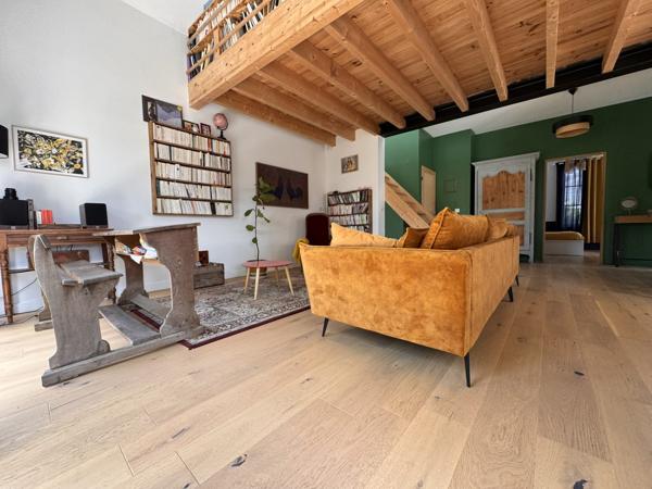 Maison familiale rénovée – 135 m² – 4 chambres – Terrain 547 m² – Bègles
