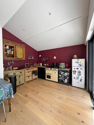 Maison familiale rénovée – 135 m² – 4 chambres – Terrain 547 m² – Bègles