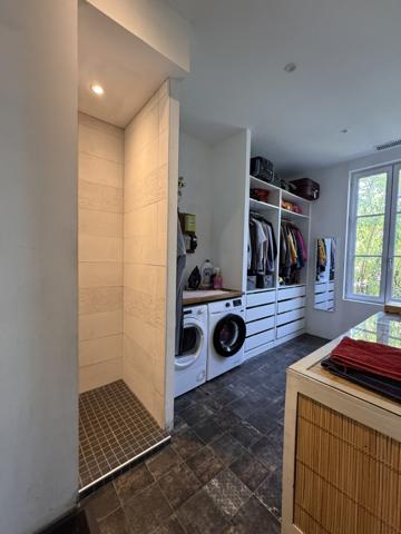 Maison familiale rénovée – 135 m² – 4 chambres – Terrain 547 m² – Bègles
