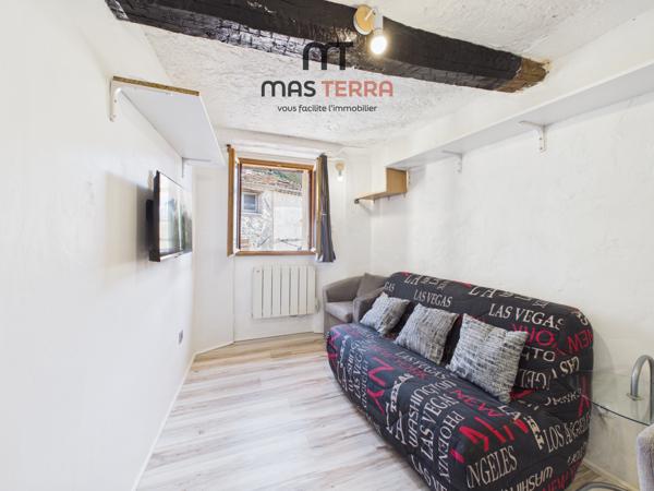 Appartement
         2 pièces
        - 32 m² 99 000 € *