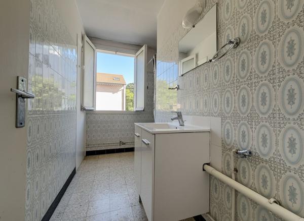 Appartement Lyon T3bis /T4 avec Balcon orienté au Sud au calme proche Monplaisir