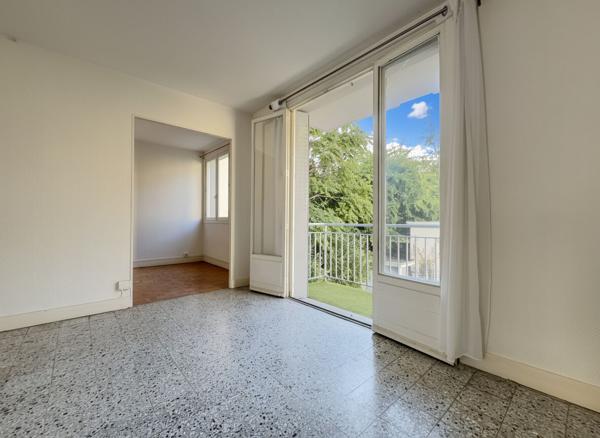 Appartement Lyon T3bis /T4 avec Balcon orienté au Sud au calme proche Monplaisir