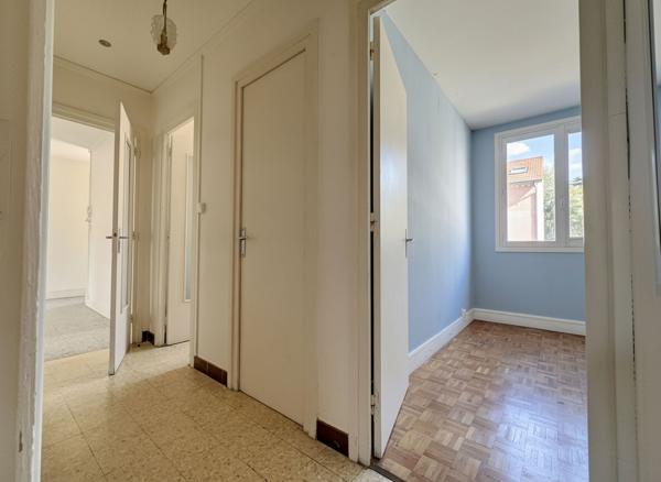 Appartement Lyon T3bis /T4 avec Balcon orienté au Sud au calme proche Monplaisir