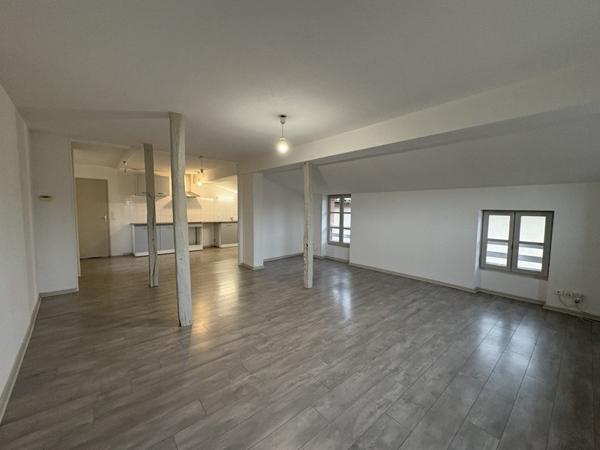 Appartement à louer |  Gimont |  4 pièces | 100 m²