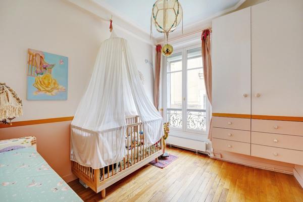 Grand 3 pièces PARIS 11EME ARRONDISSEMENT (75)